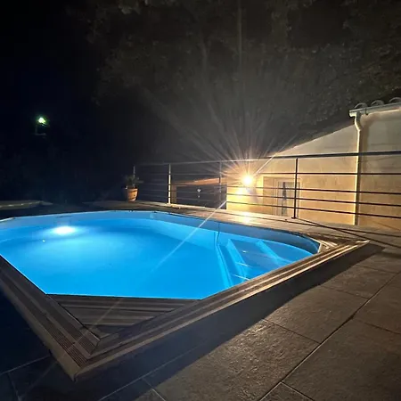 Simone Proche Uzes Et Pont Du Gard Holiday home Blauzac (Gard)
