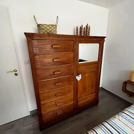 Holiday home Simone Proche Uzes Et Pont Du Gard
