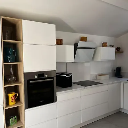 Holiday home Simone Proche Uzes Et Pont Du Gard *