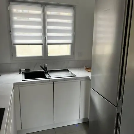 Holiday home Simone Proche Uzes Et Pont Du Gard *